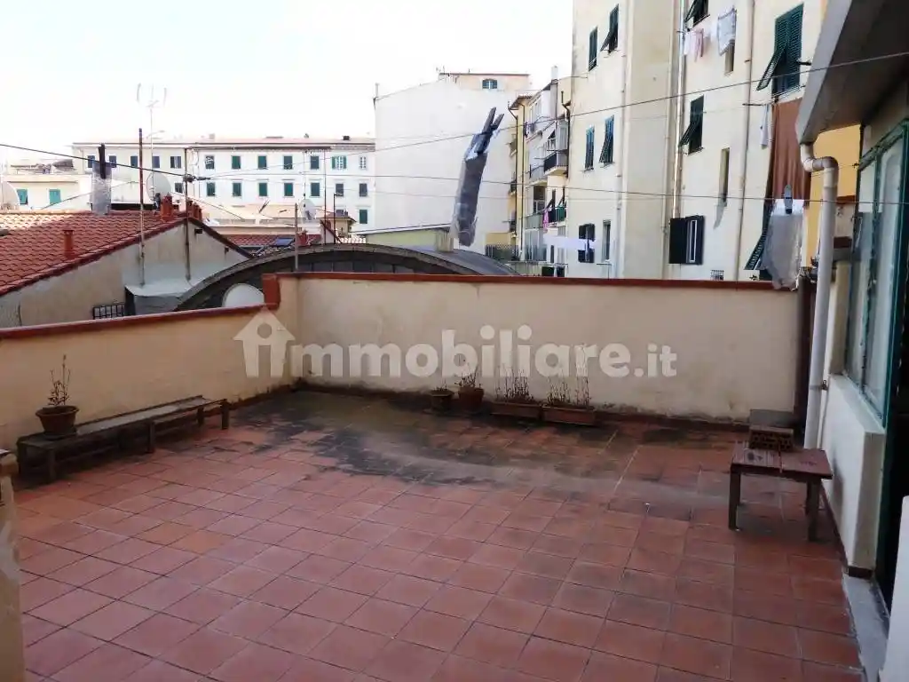 Appartamento in vendita a Livorno