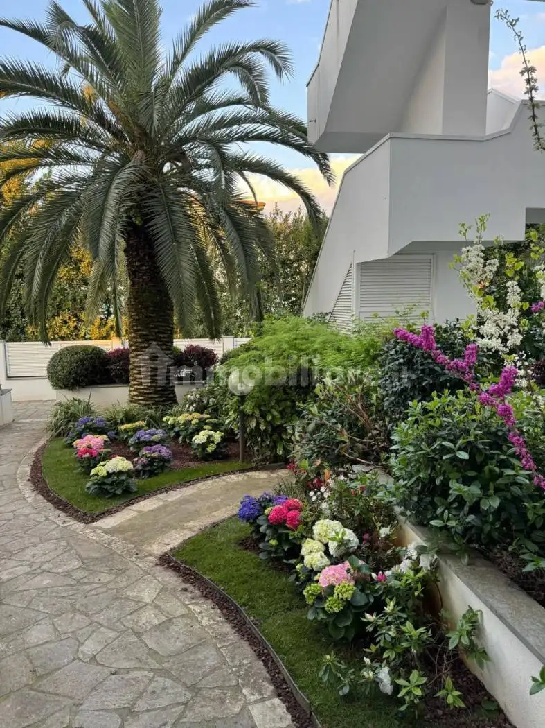 Villa plurifamiliare via Giacomo Matteotti, Cinquale, Montignoso - foto 3