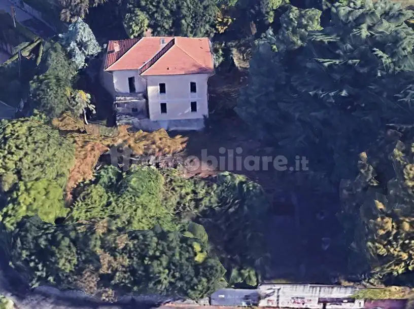 Casa indipendente in vendita a Bergamo