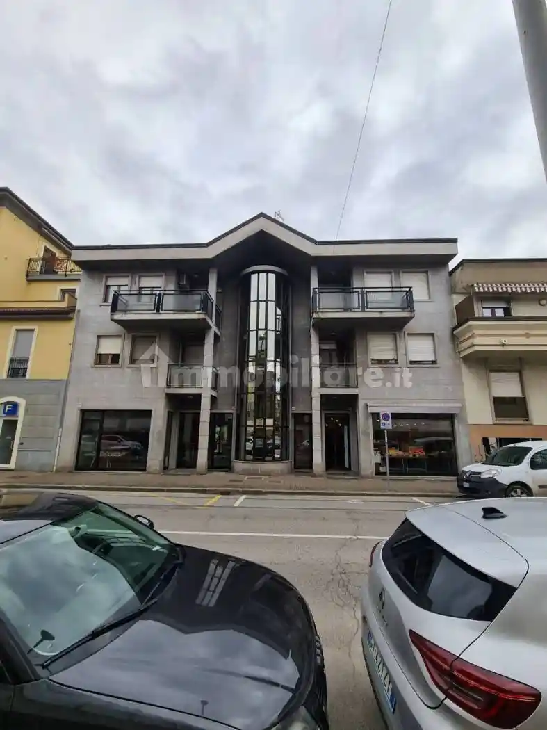 Appartamento in vendita a Vercelli