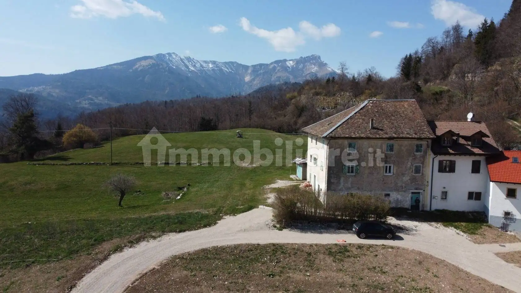 Rustico - Casale in vendita a Lavarone