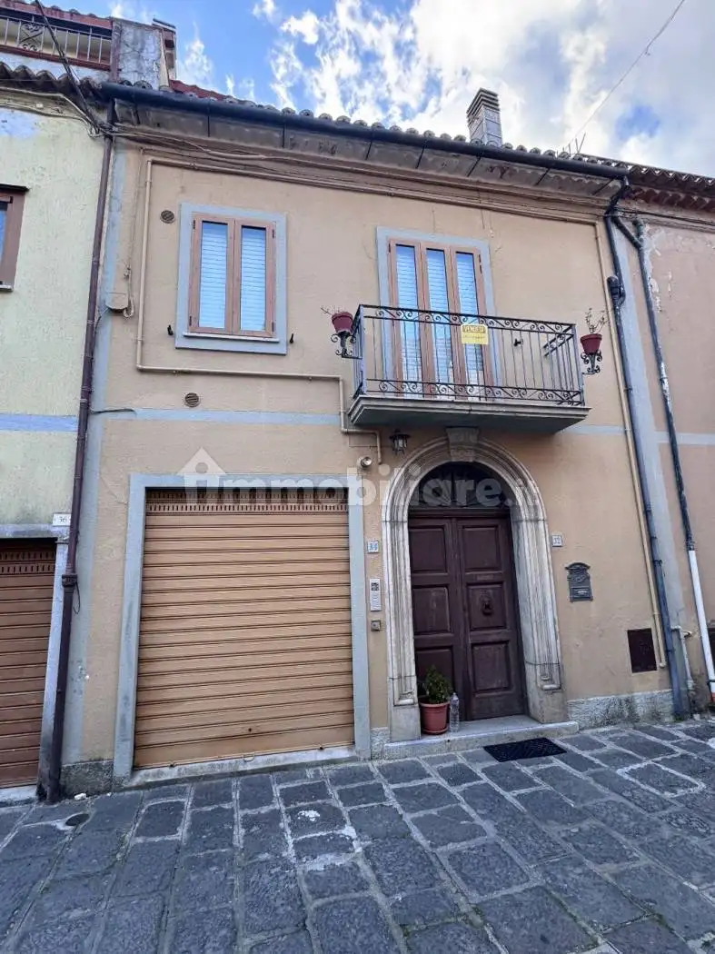 Casa indipendente in vendita a Trecchina