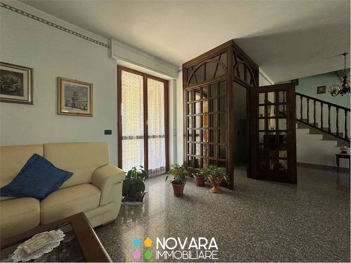 Villa in vendita a Novara