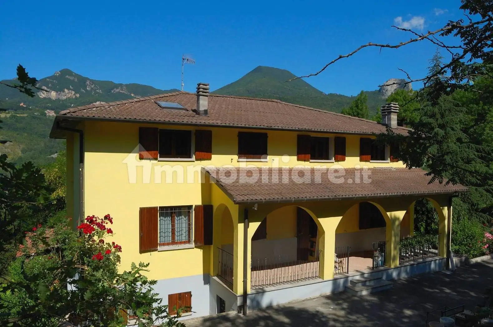 Villa in vendita a Grizzana Morandi