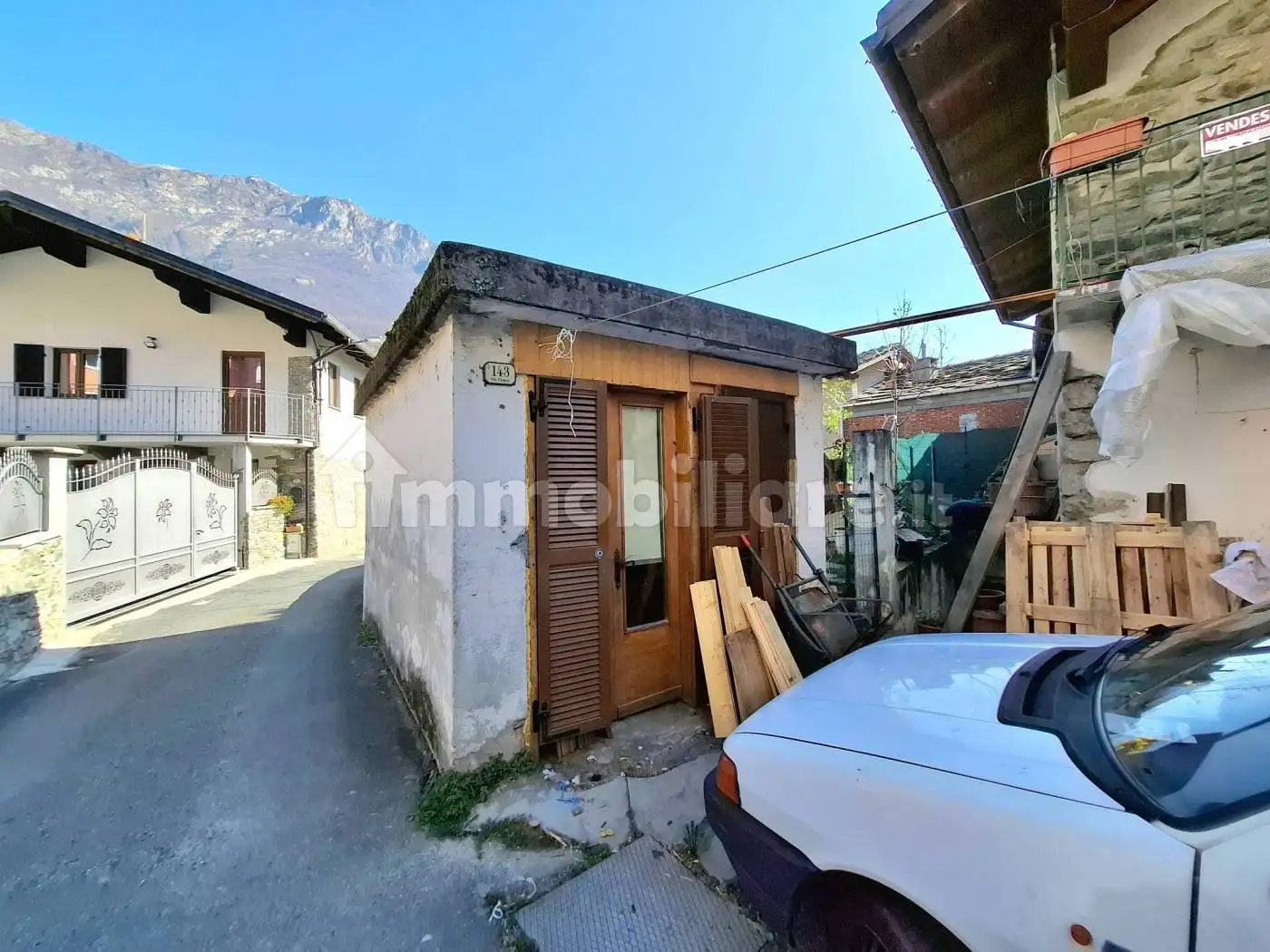 Terratetto unifamiliare via Clapey 136, Centro, Donnas - foto 3