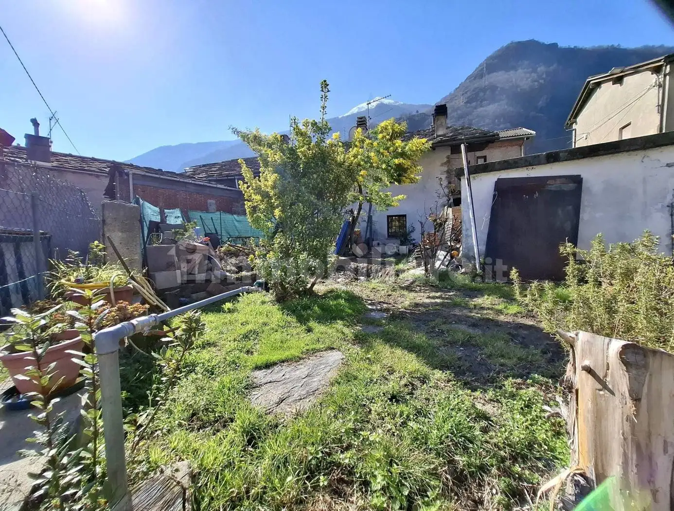 Terratetto unifamiliare via Clapey 136, Centro, Donnas - foto 4