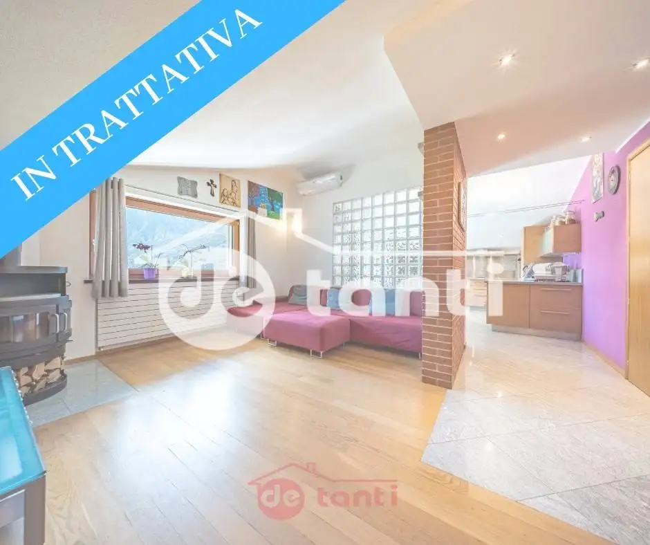 Appartamento in vendita a Prata Camportaccio