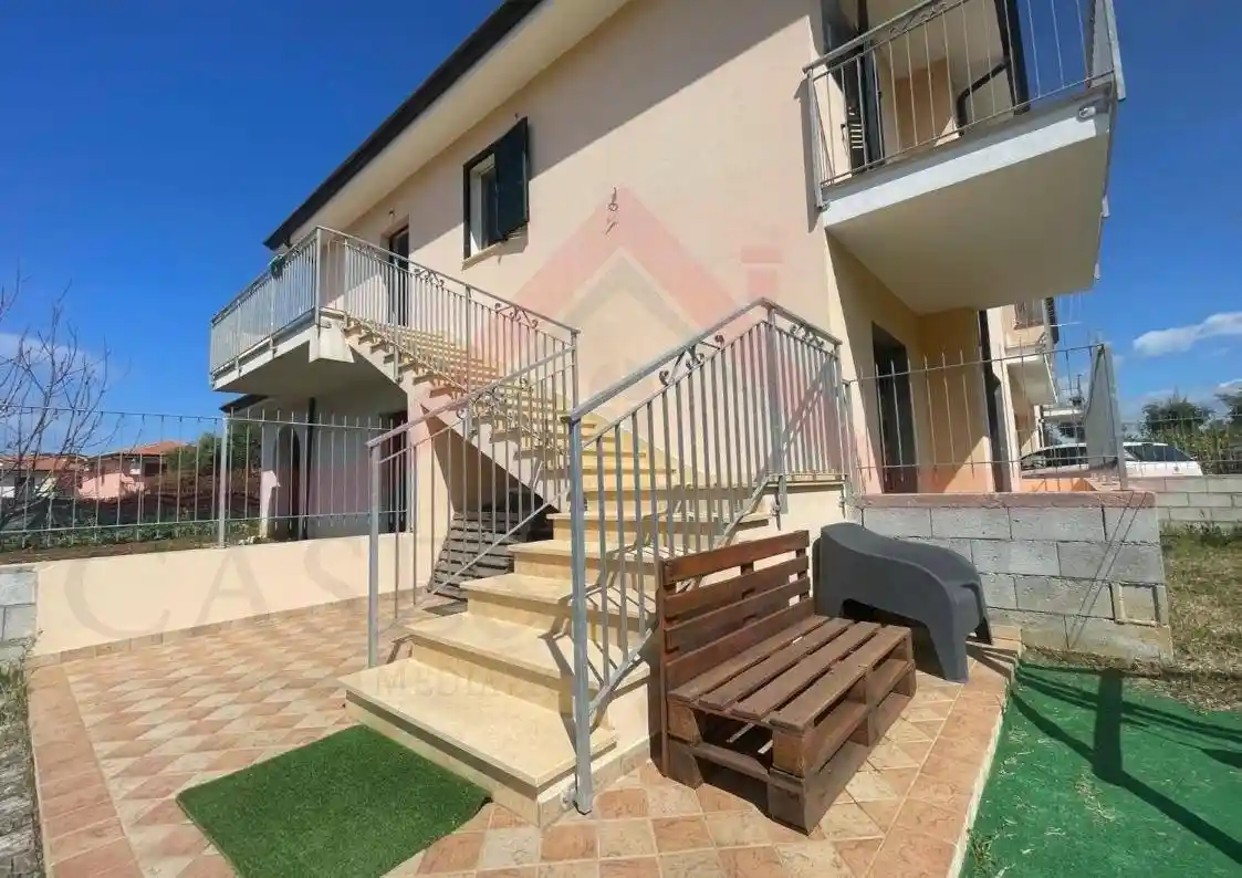 Terratetto unifamiliare 128 m², nuova, Centro, Diamante - foto 4