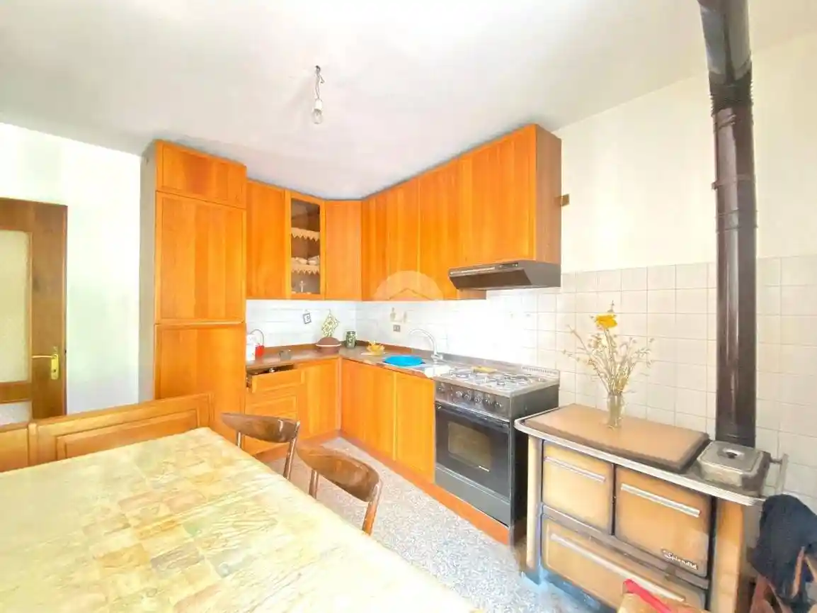 Trilocale via Resoleto 29, Centro, Bienno - foto 3