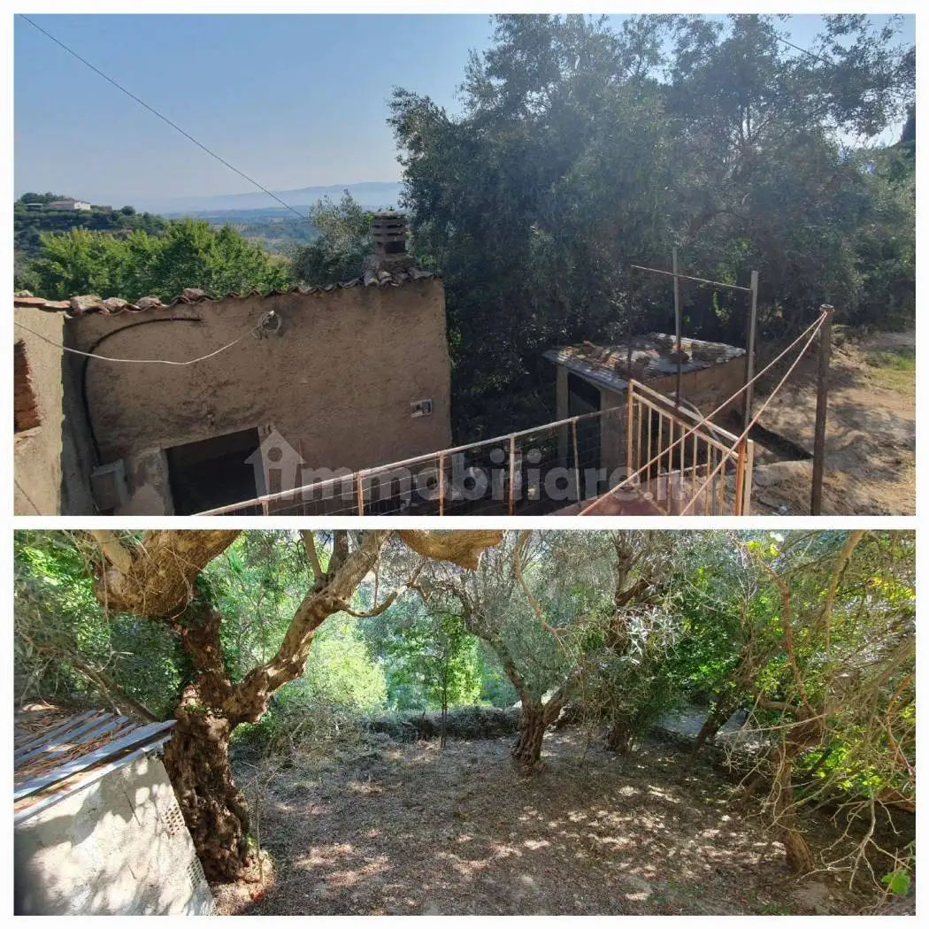 Rustico - Casale in vendita a Montalto Uffugo