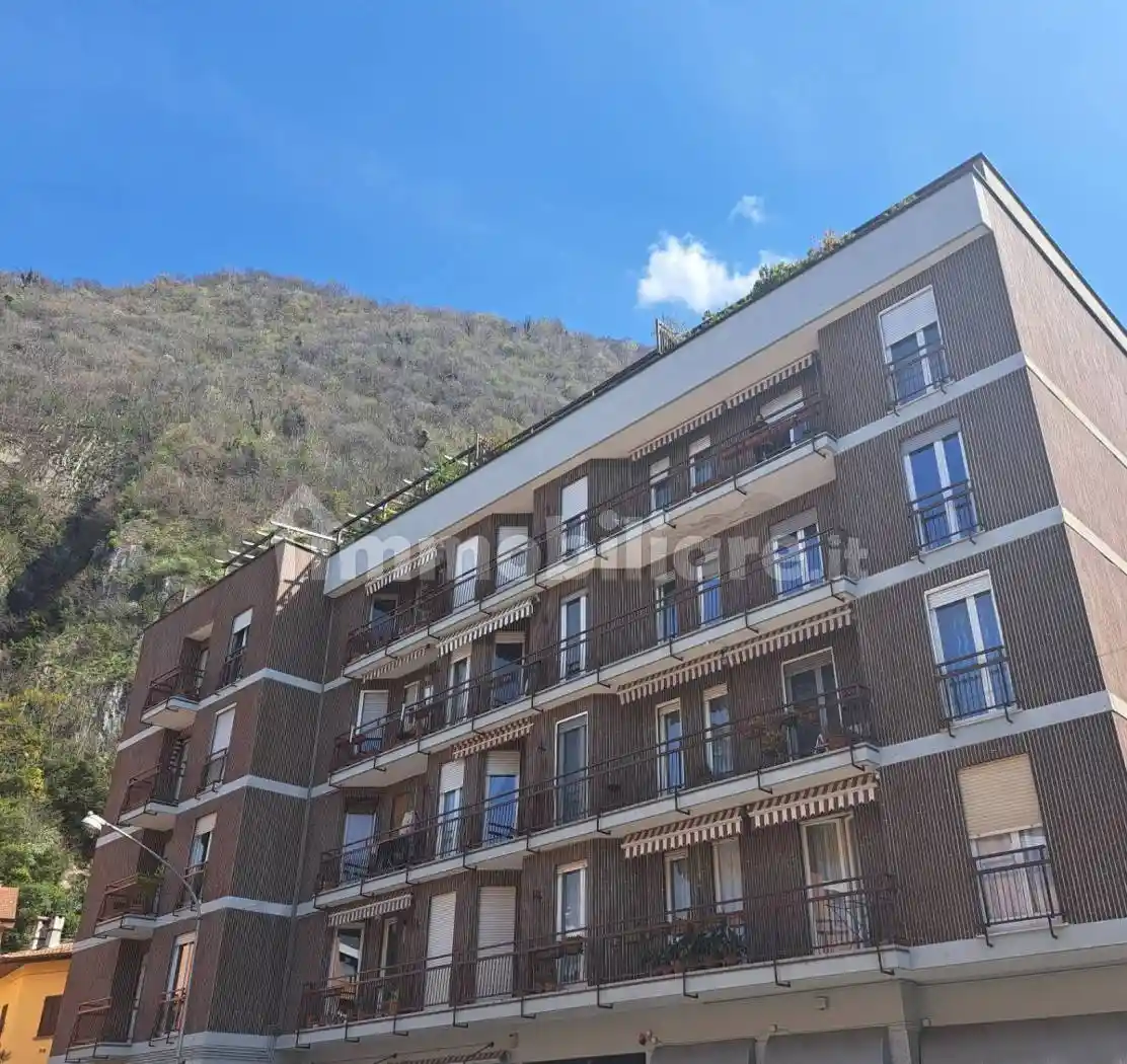 Appartamento in vendita a Laveno-Mombello