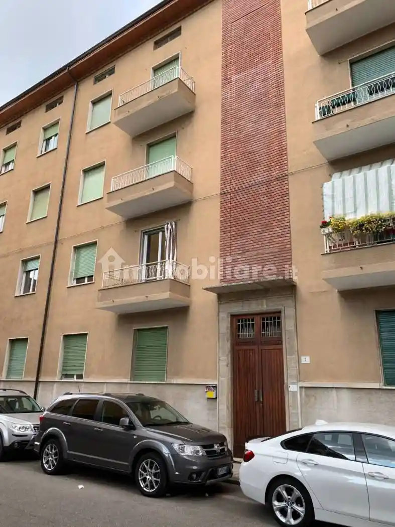 Appartamento in vendita a Piacenza