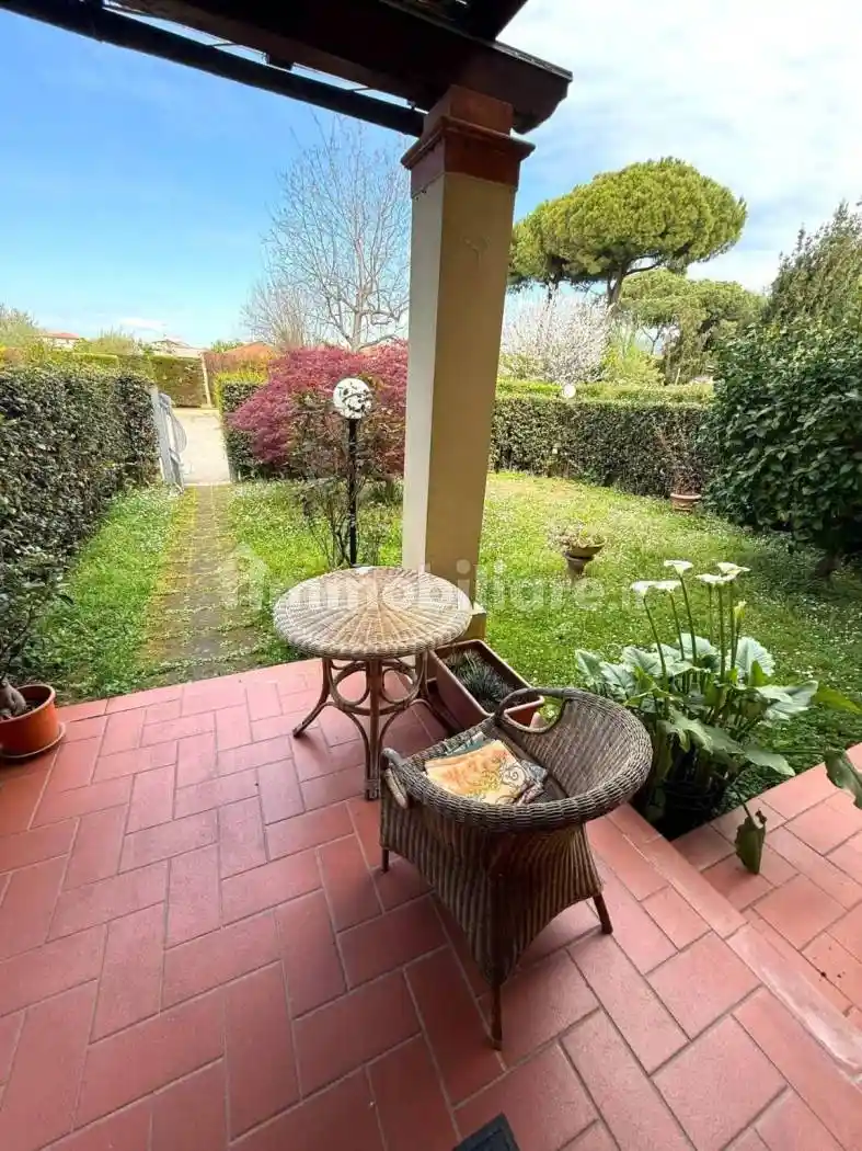 Appartamento in vendita a Massa