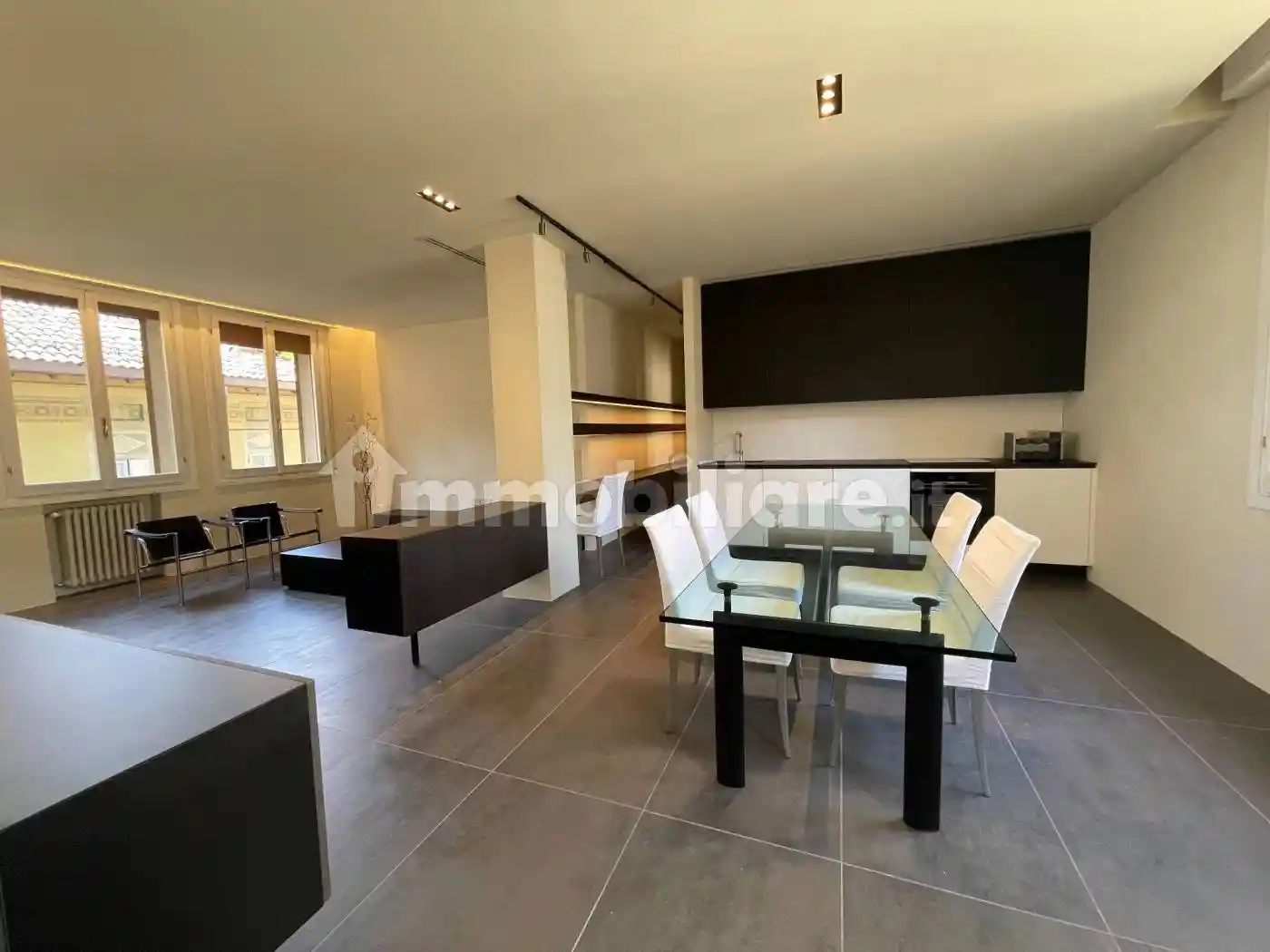 Appartamento in vendita a Parma