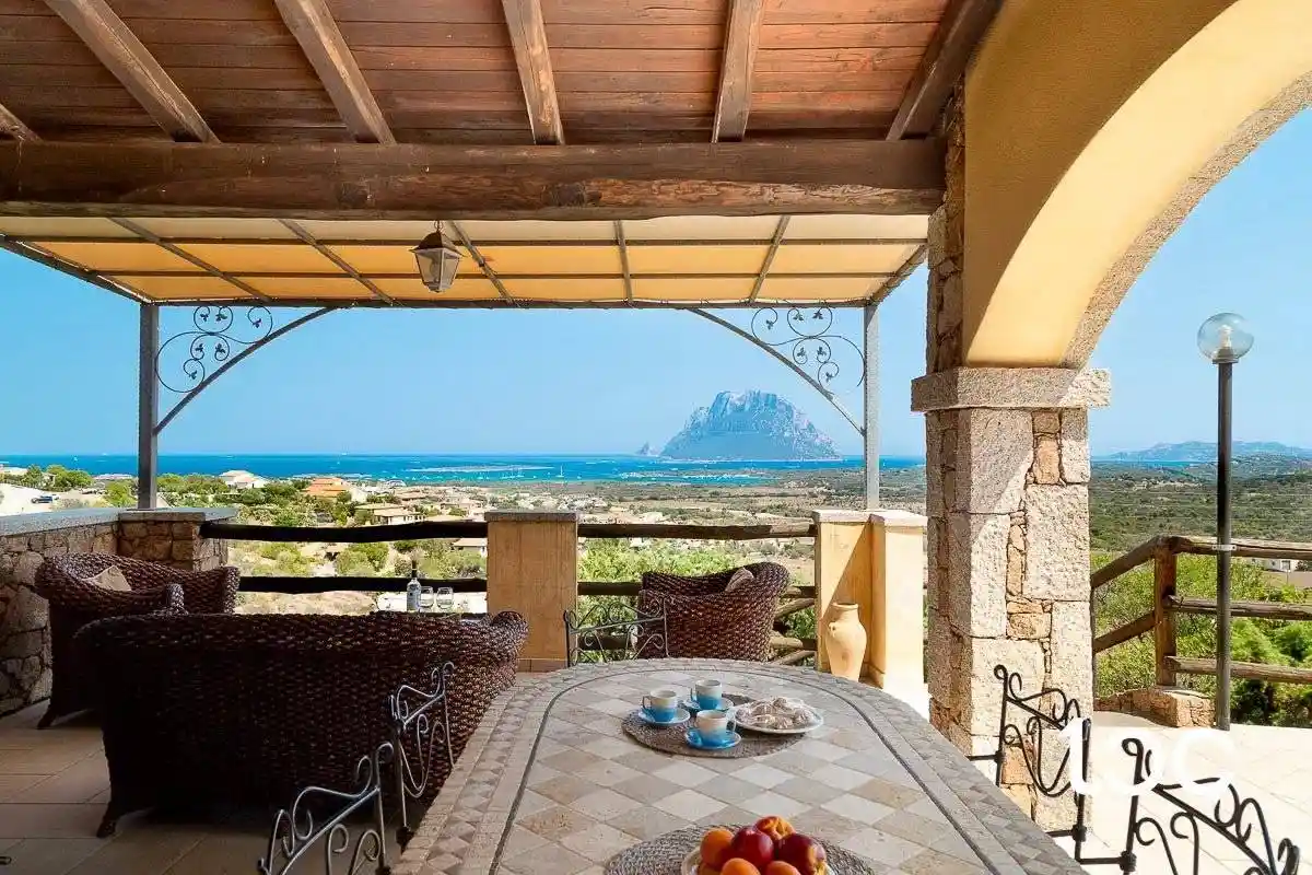 Villa in vendita a Loiri Porto San Paolo