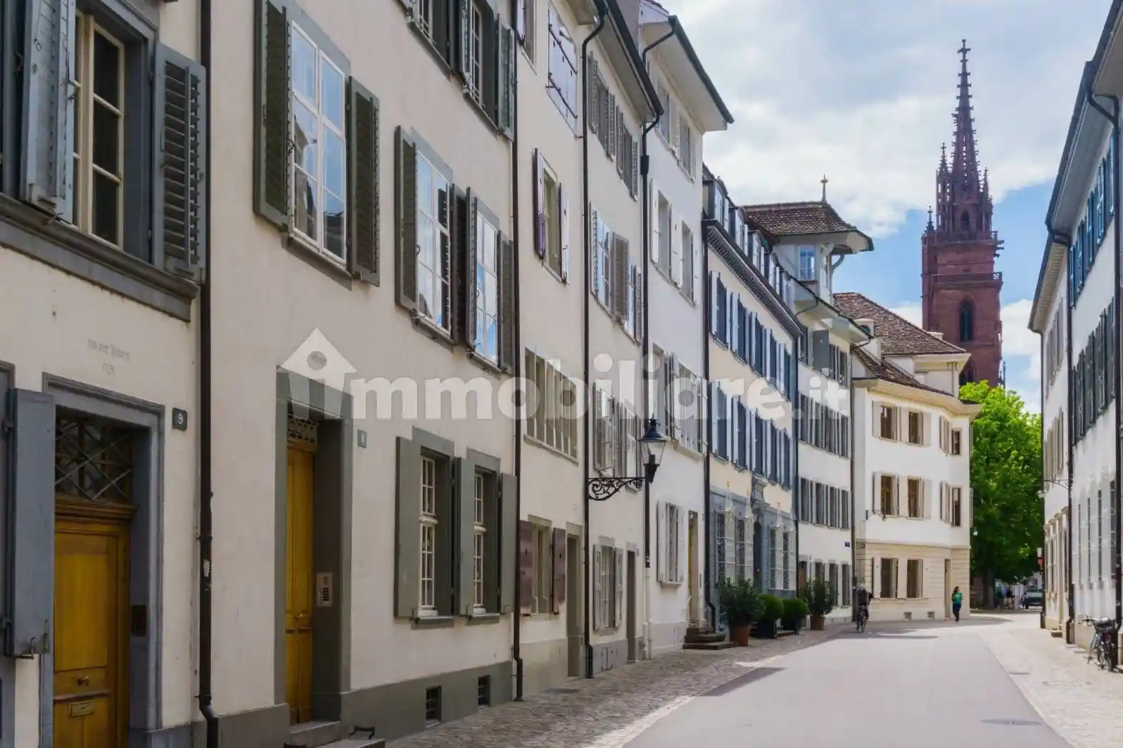 Palazzo - Edificio in vendita a Mirandola