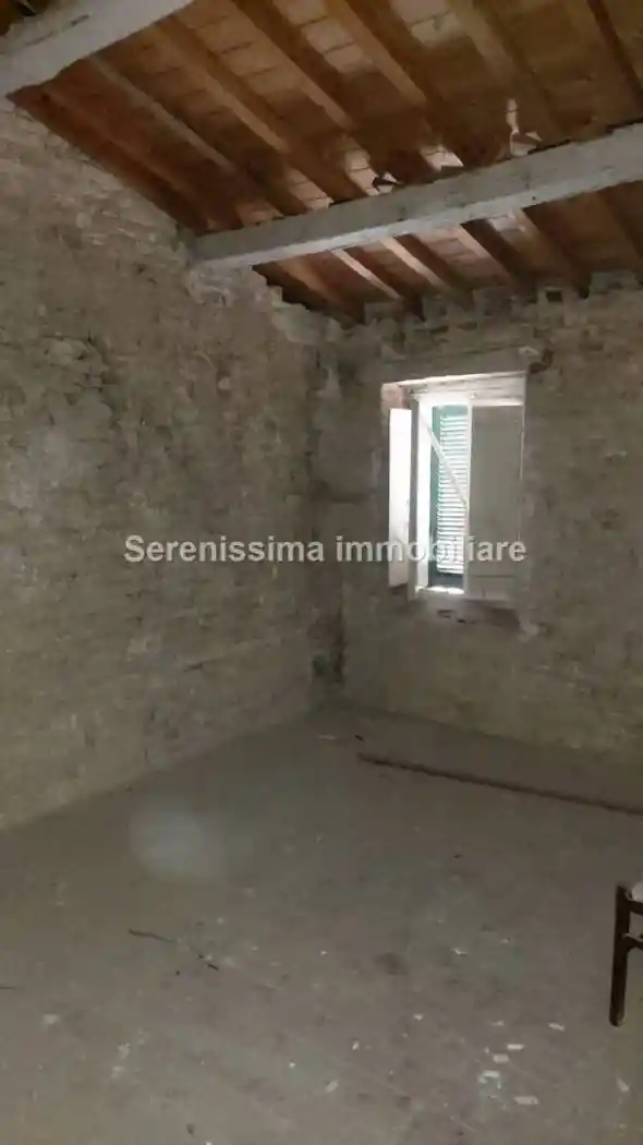Casa indipendente in vendita a Vallefoglia