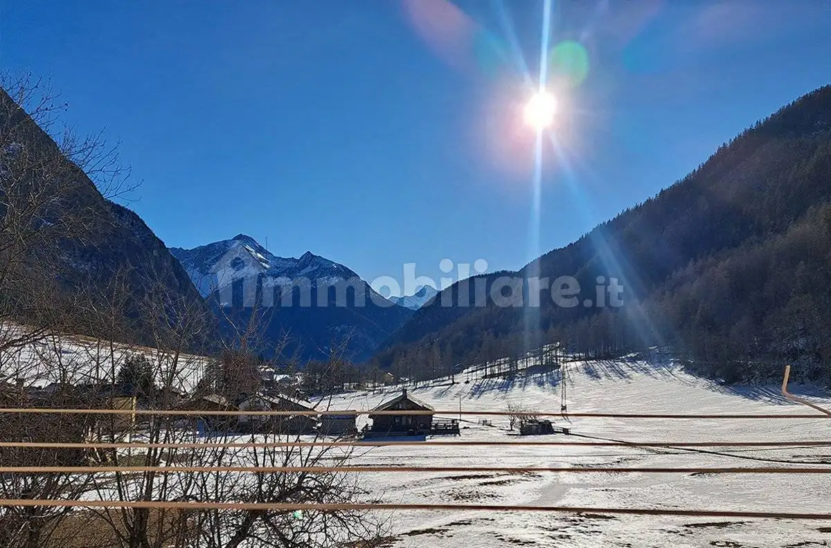 Attico - Mansarda in vendita a Ollomont