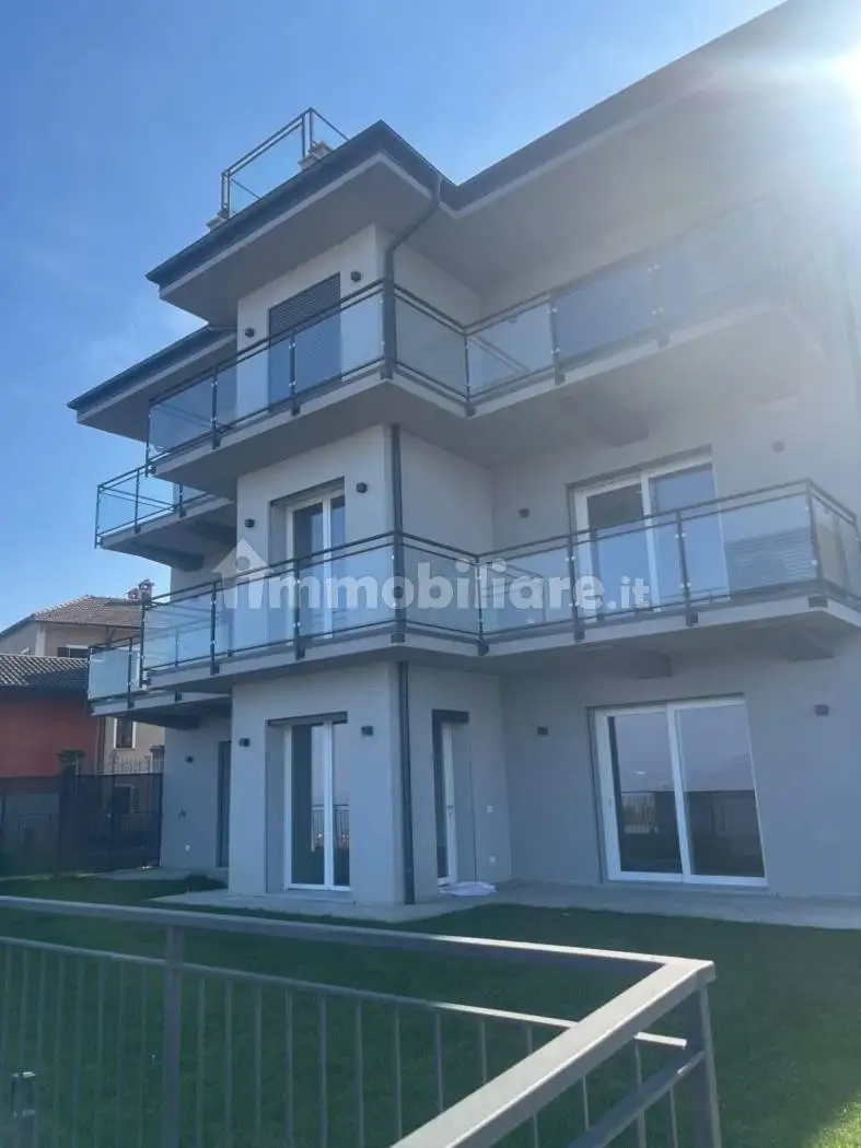 Appartamento in affitto a Stresa