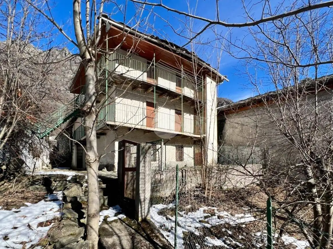 Casa indipendente in vendita a Lemie