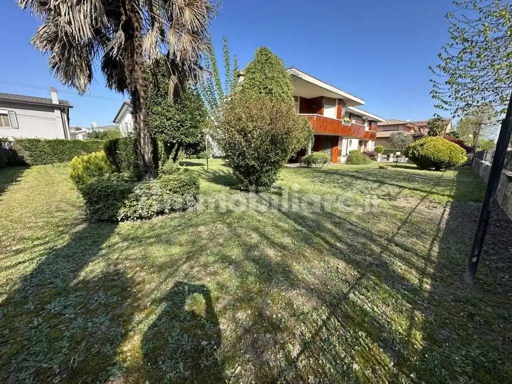 Villa in vendita a Fiesso d'Artico