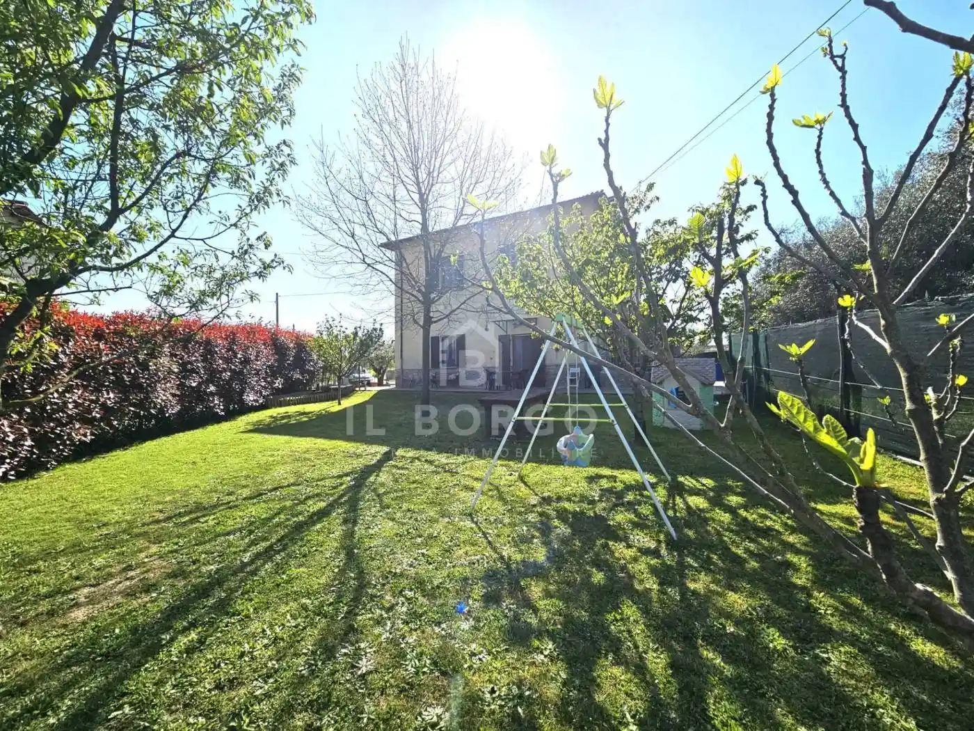 Casa indipendente in vendita a Pescia