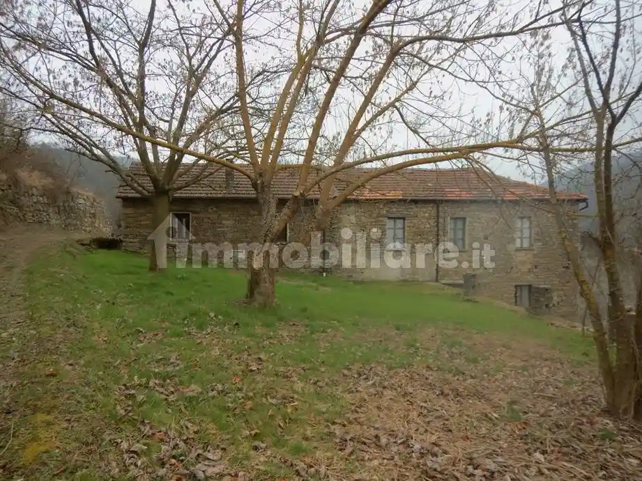 Casale regione Piovero, Cortemilia - foto 4