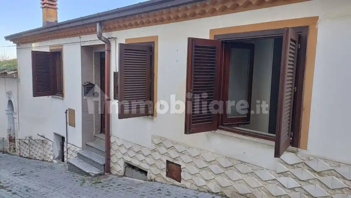 Casa indipendente in vendita a Bojano