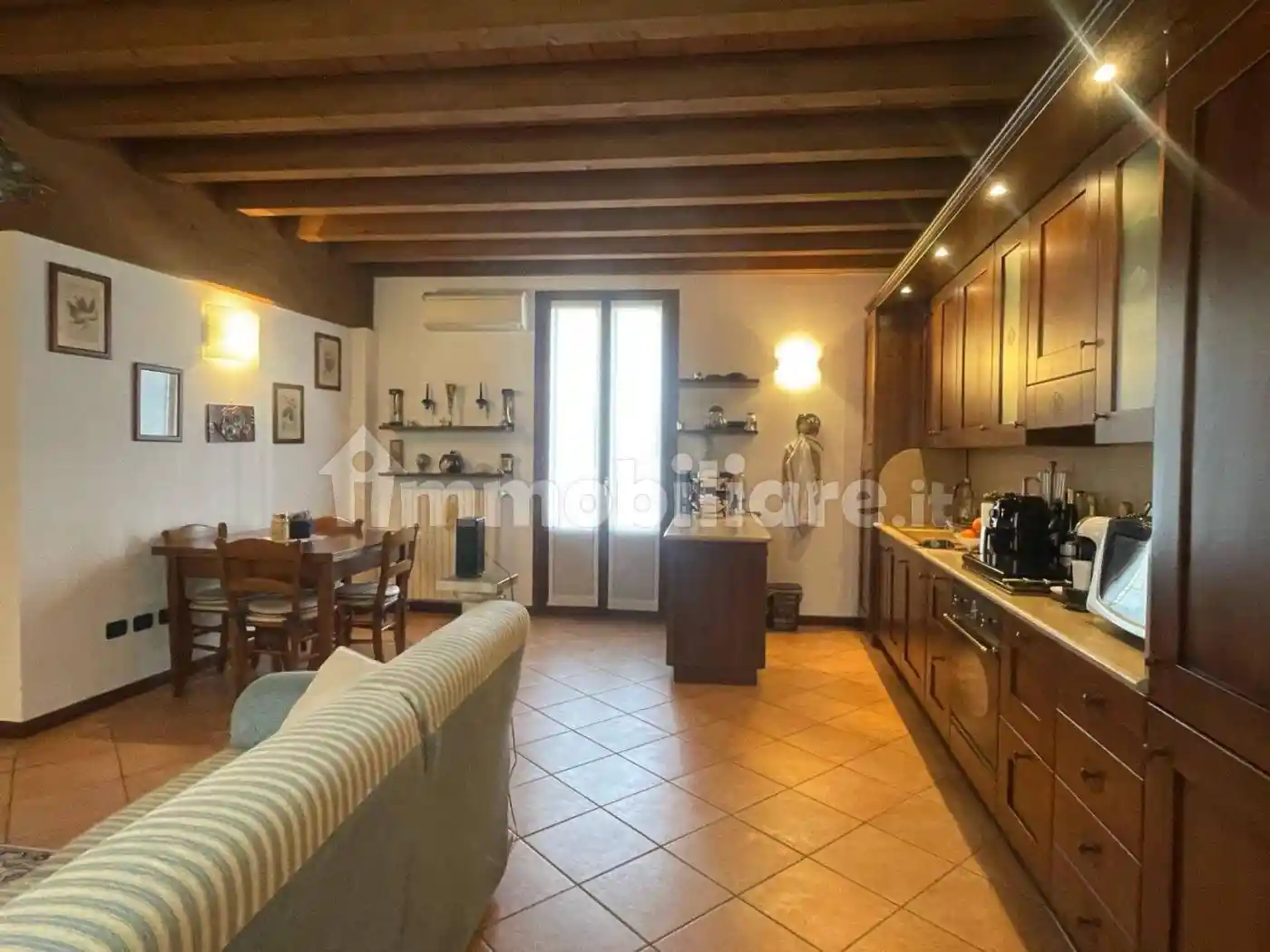 Casa indipendente in vendita a Montichiari