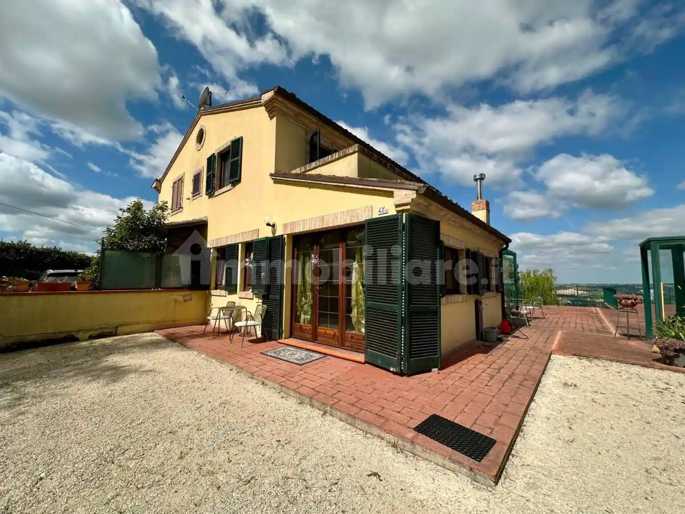 Villa in vendita a Macerata