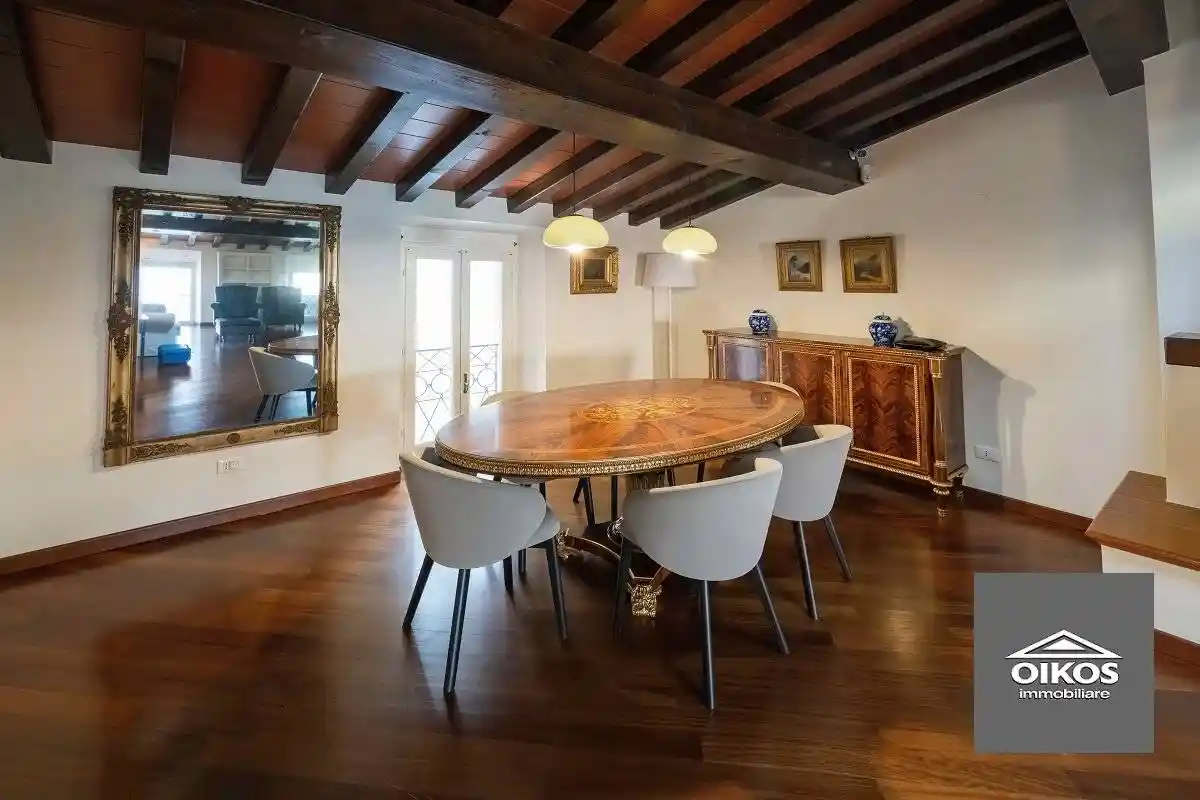 Attico - Mansarda in vendita a Desenzano del Garda