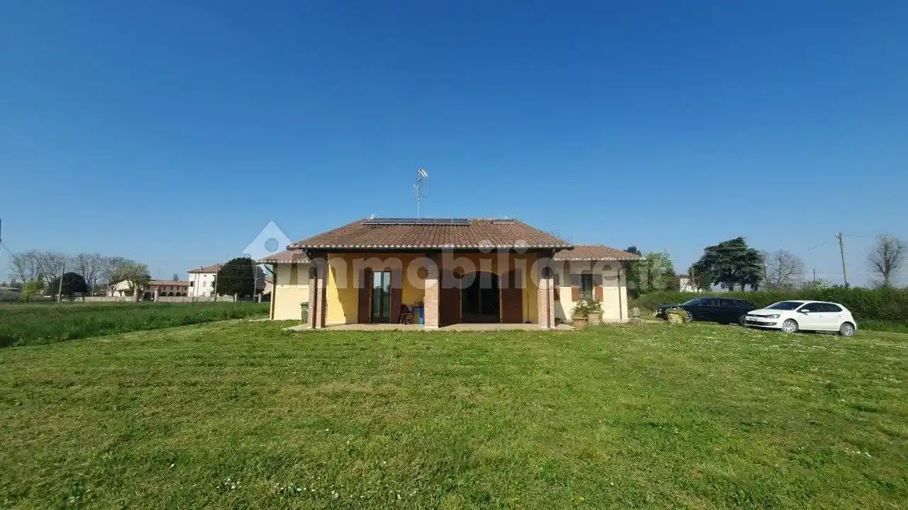Villa in vendita a Medolla