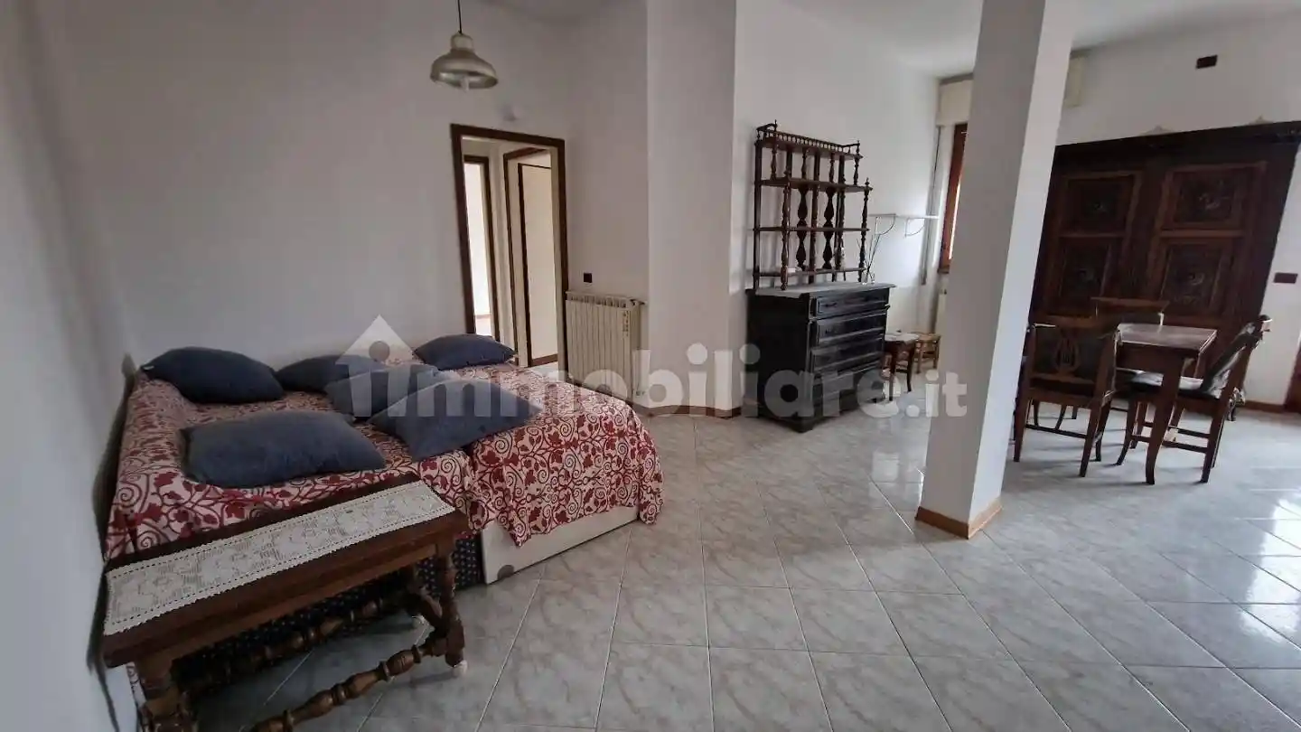 Appartamento in vendita a Massa