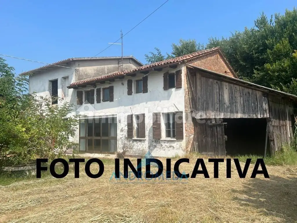 Villa in vendita a Pastorano