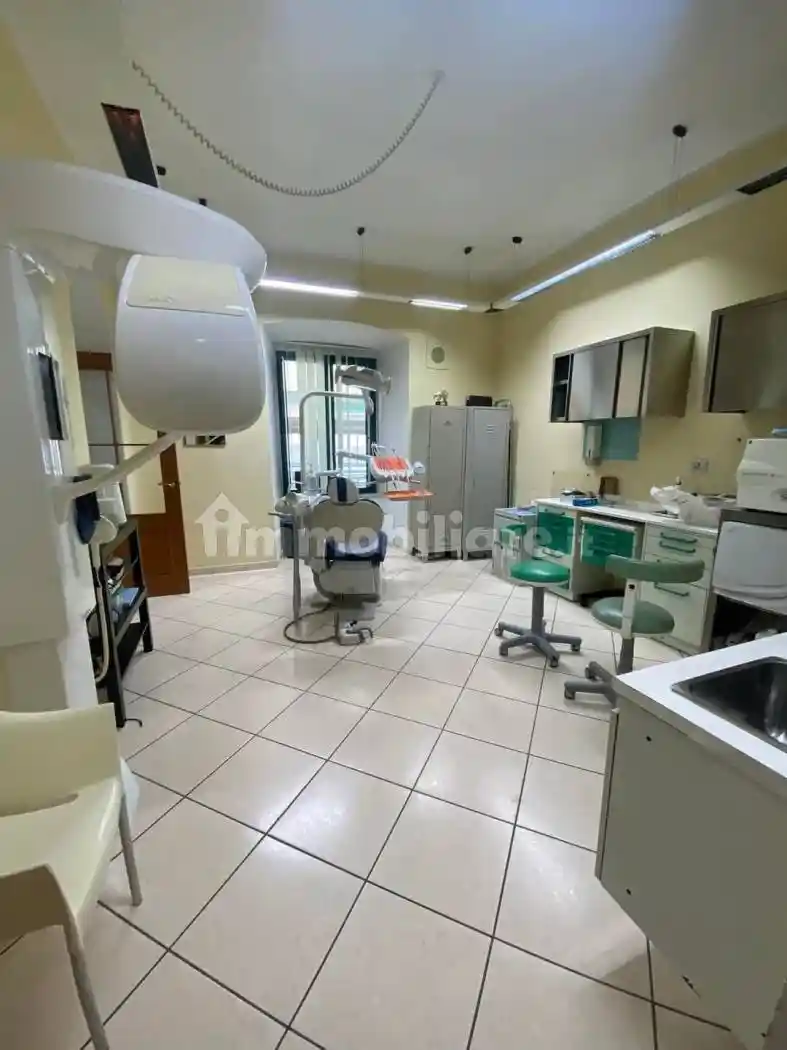 Appartamento in vendita a Salerno