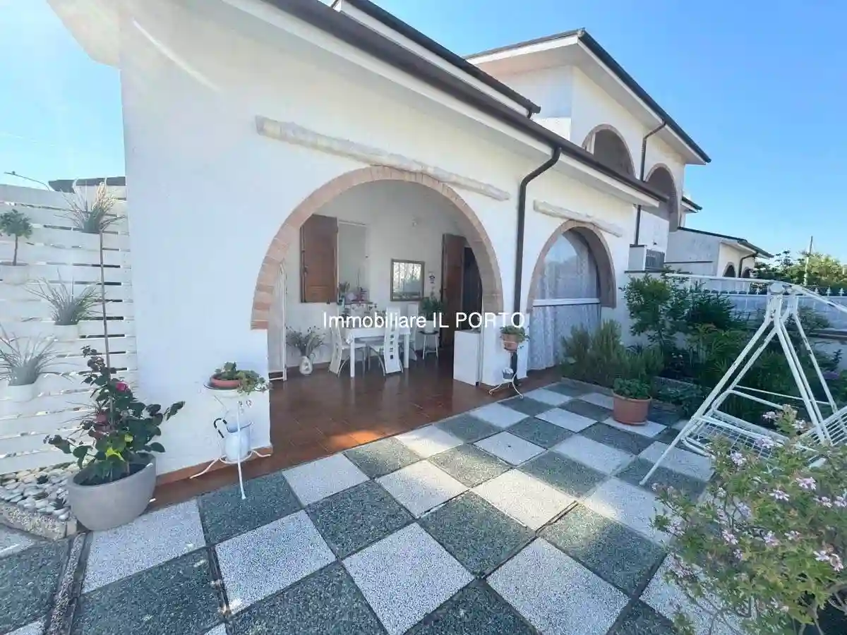 Villetta a schiera - foto 2