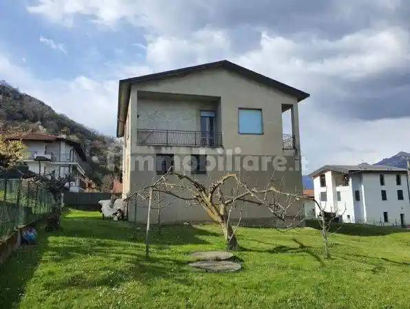 Appartamento in vendita a Valgreghentino