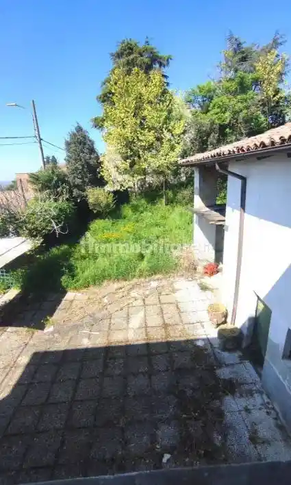 Terratetto unifamiliare 220 m², da ristrutturare, Colombarone, Canneto Pavese - foto 4