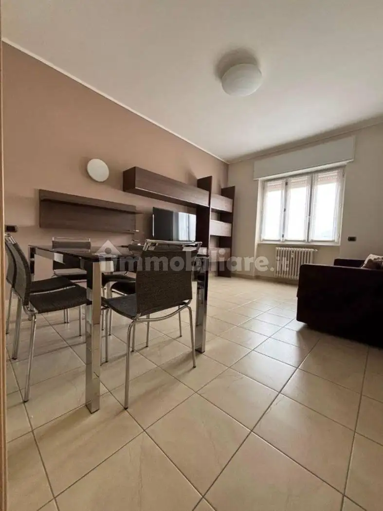 Appartamento in affitto a Pero
