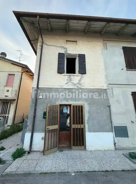 Casa indipendente in vendita a San Prospero