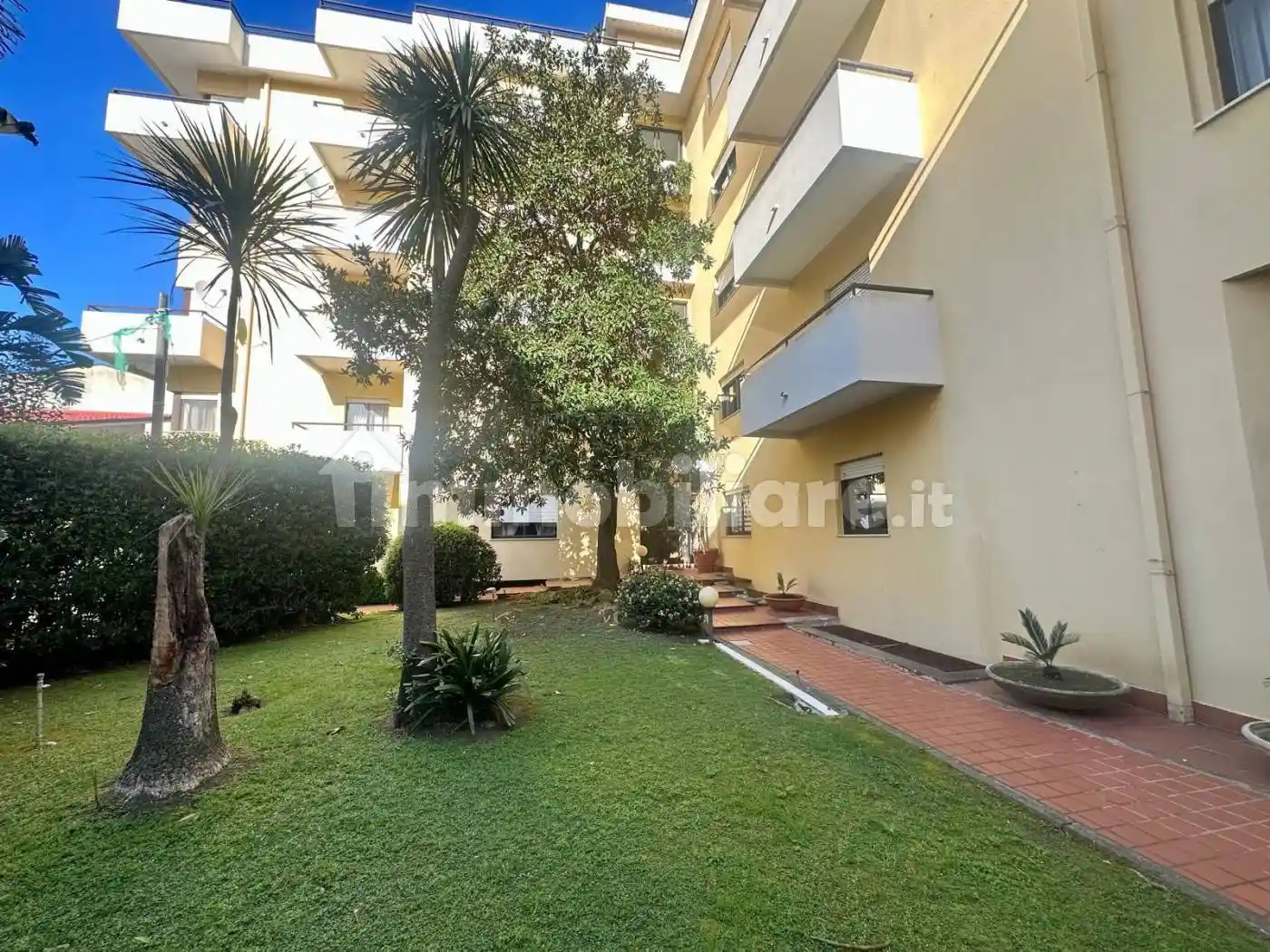 Appartamento in vendita a Barcellona Pozzo di Gotto