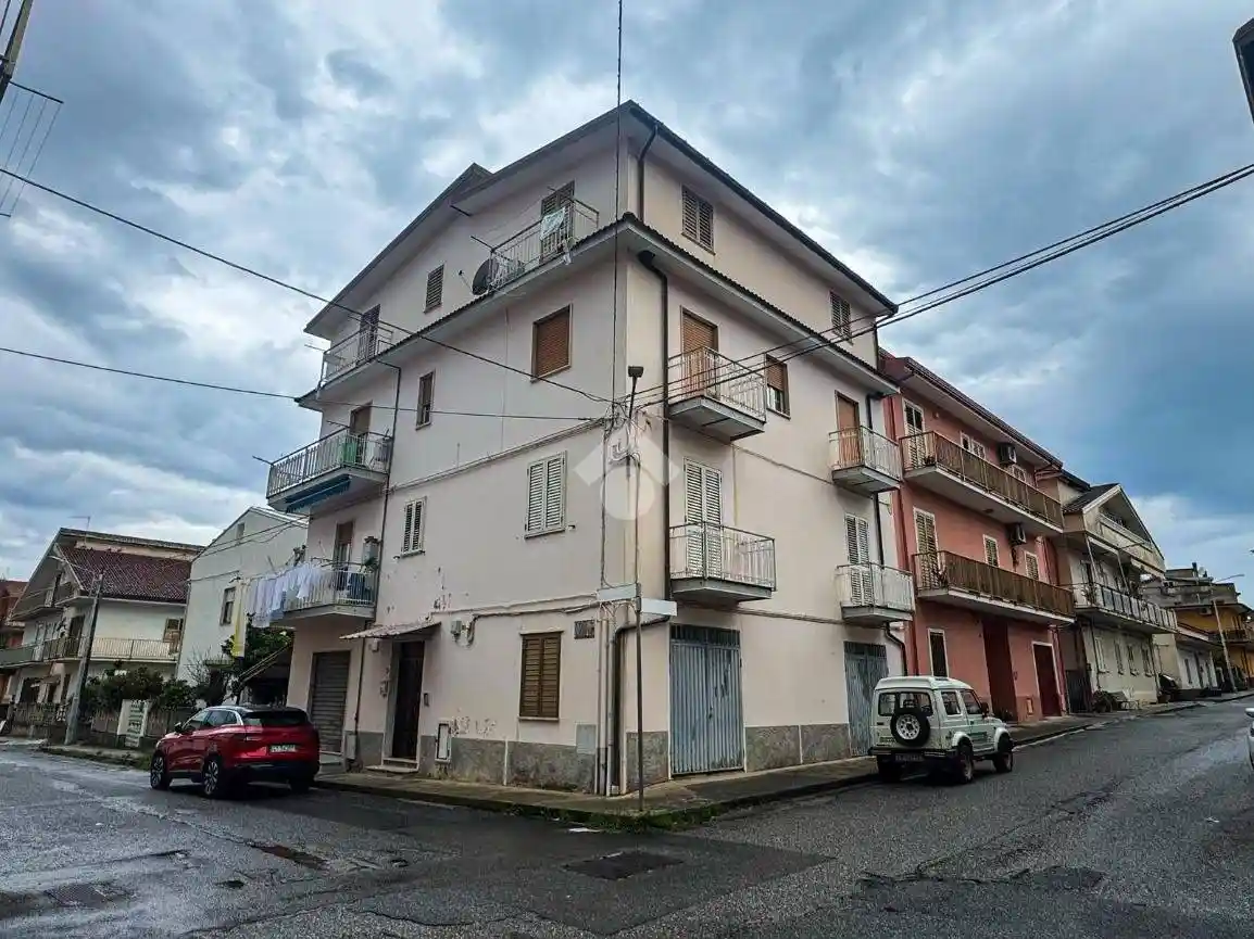 Trilocale via Umbria 2, Campora San Giovanni, Amantea - foto 2