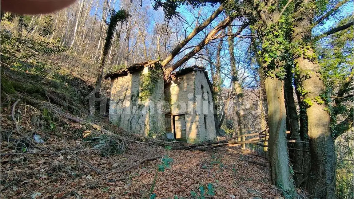 Rustico - Casale in vendita a Erve