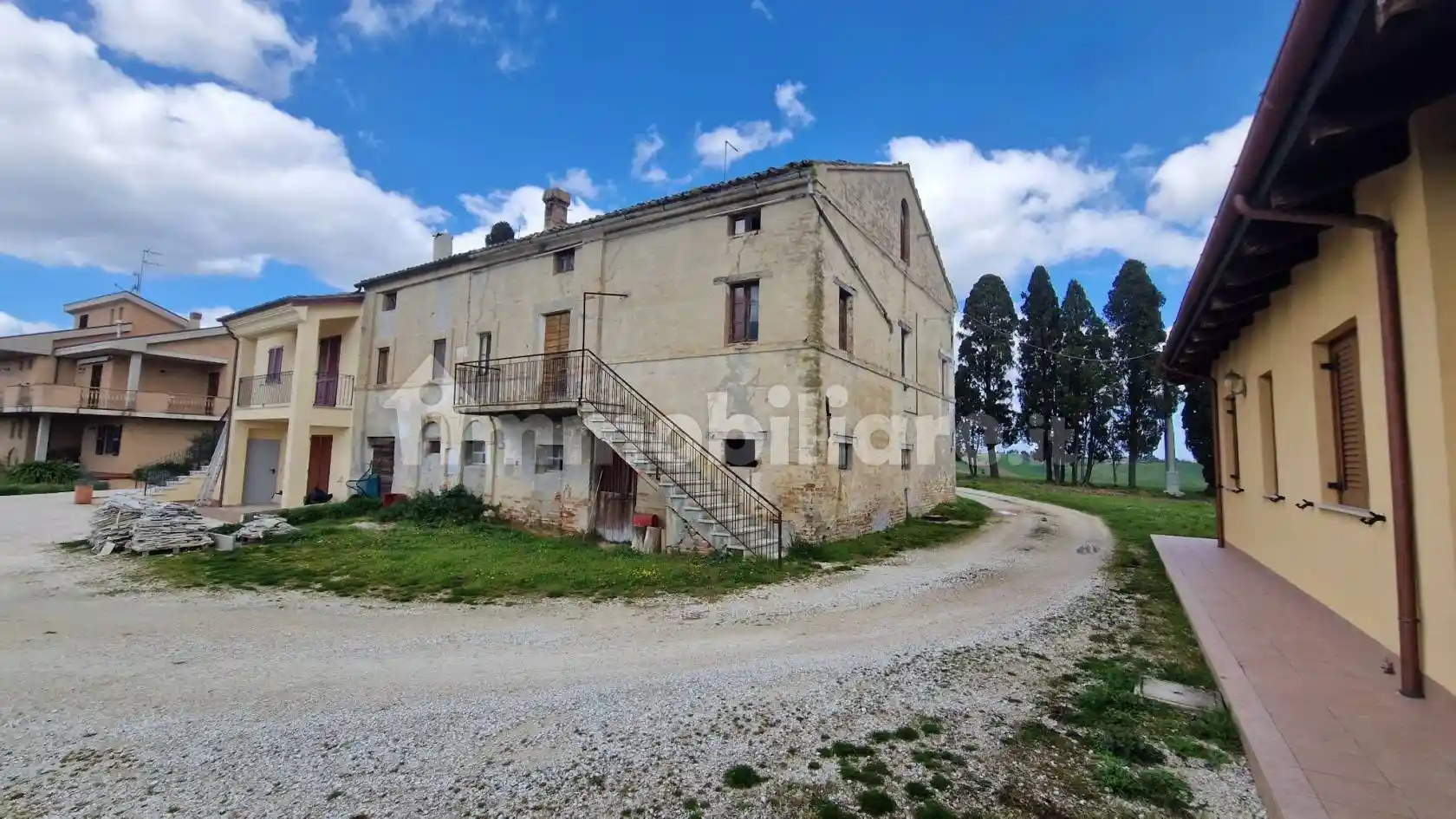 Rustico - Casale in vendita a Morrovalle