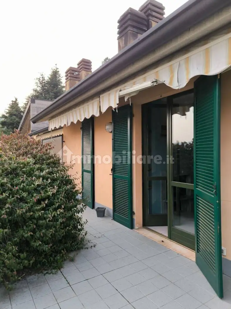 Appartamento in vendita a Spinone al Lago