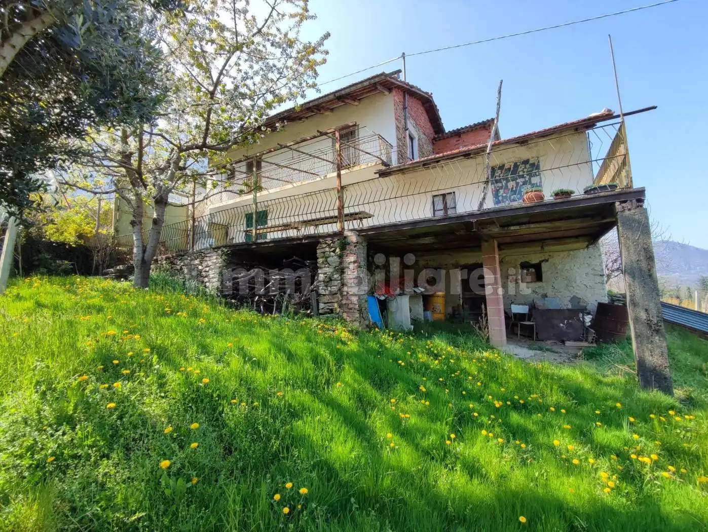 Rustico - Casale in vendita a Envie