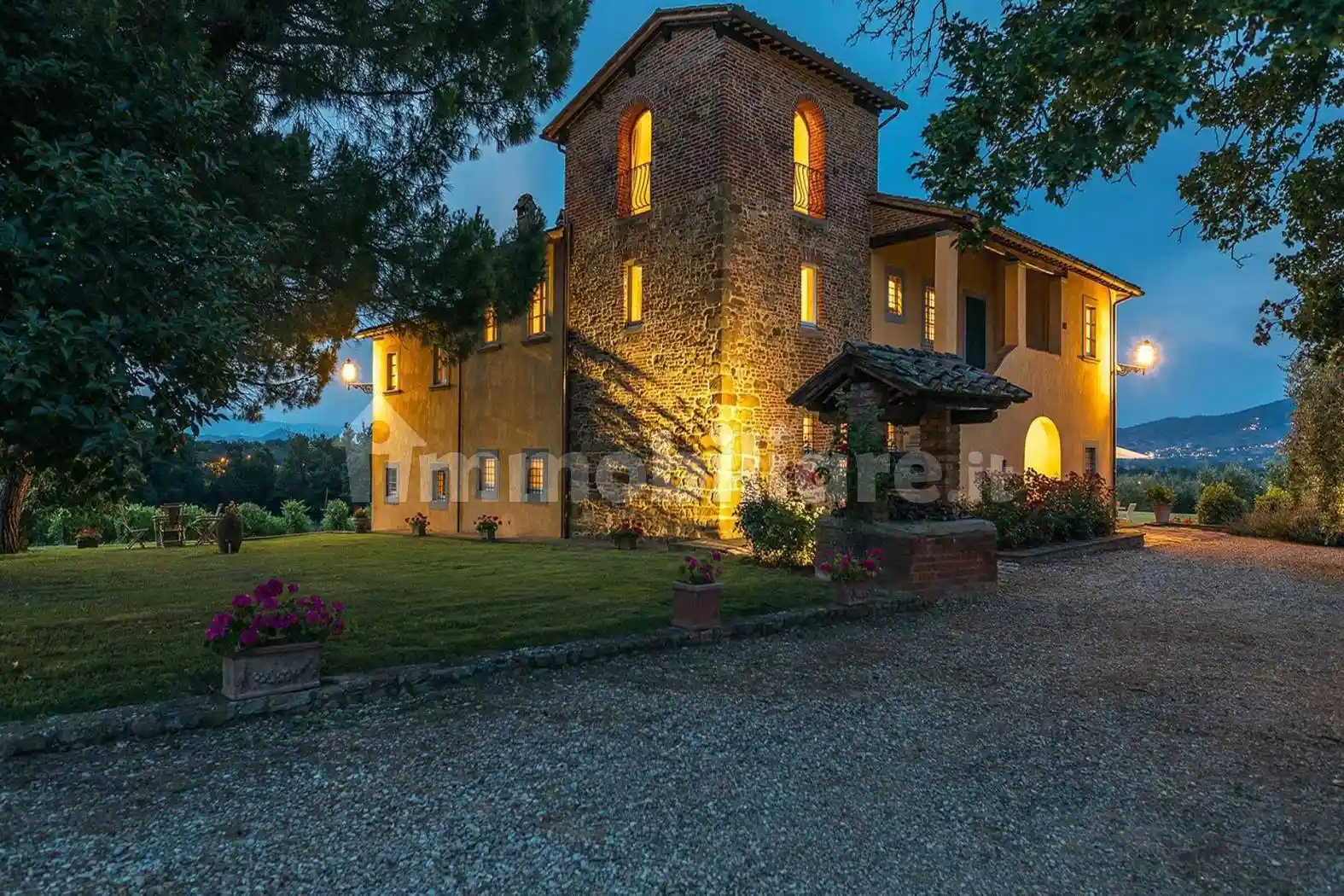 Villa in vendita a Monte San Savino