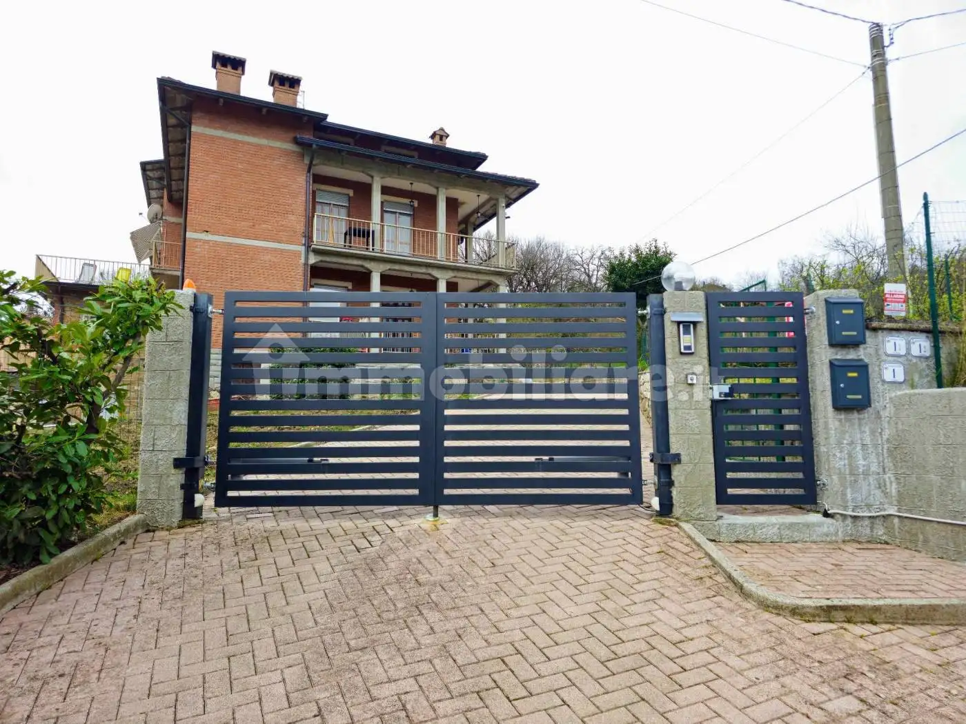 Appartamento in vendita a Baiso