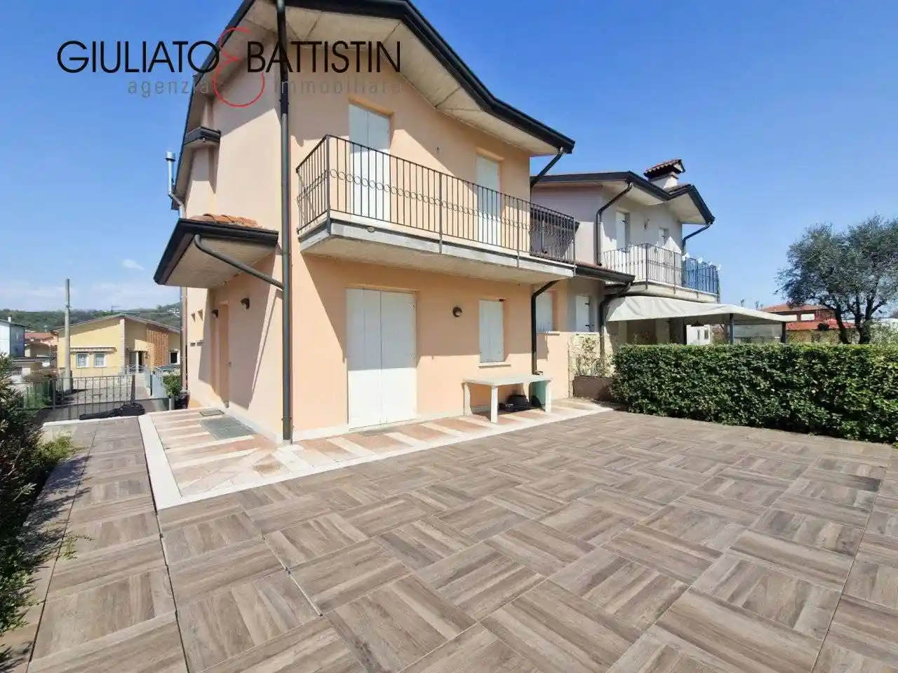 Villa in vendita a Montebello Vicentino