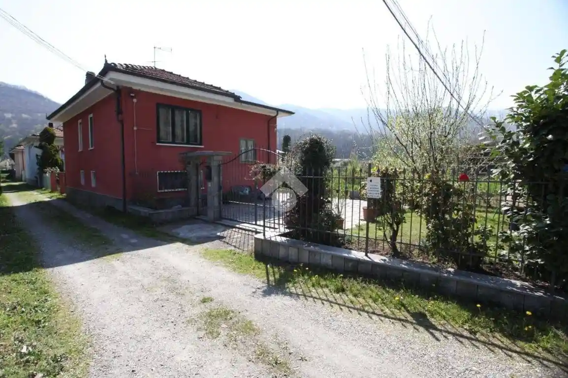 Villa in vendita a Pinerolo